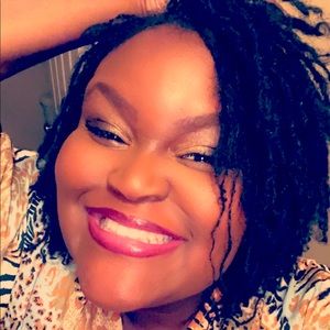 Meet your Posher, Junot